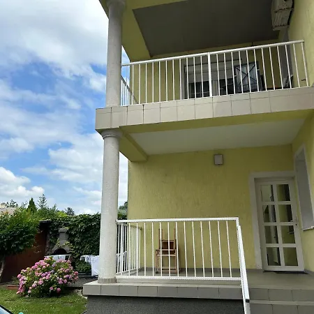 Bubble Apartman Kozarmisleny Exterior photo